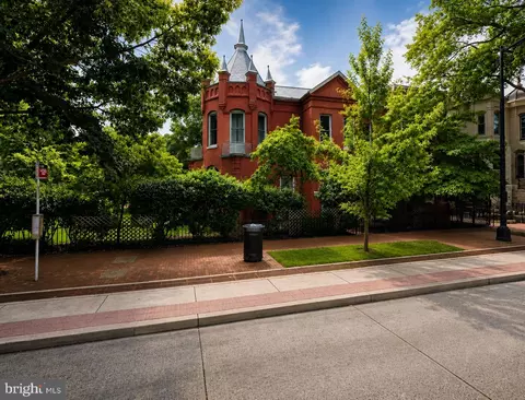 801 Massachusetts Ave NE, Washington, DC 20002