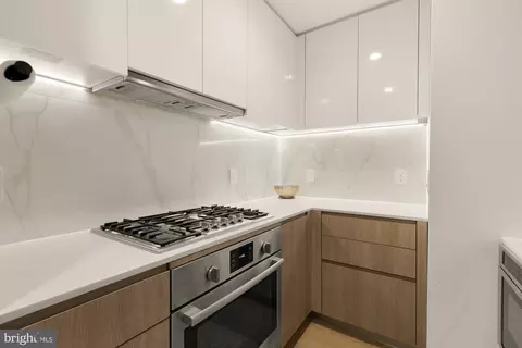 Kitchen - 4013 Davis Pl NW #1, Washington, DC 20007 photo 3 of 6