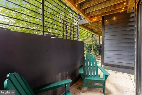 Exterior - 4013 Davis Pl NW #1, Washington, DC 20007 photo 2 of 6