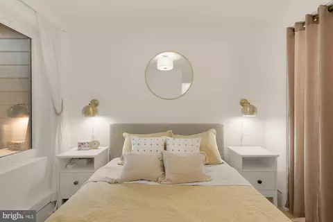 Bedroom - 4013 Davis Pl NW #1, Washington, DC 20007 photo 2 of 3