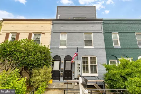 1018 13th St SE #2, Washington, DC 20003