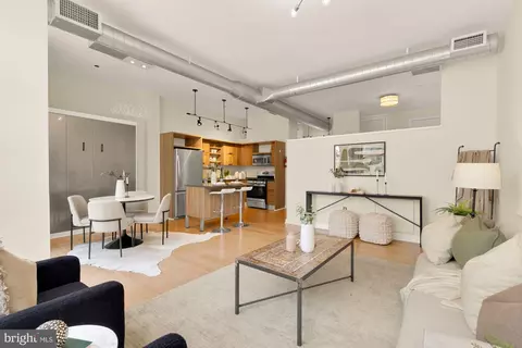 1390 V St NW #203, Washington, DC 20009
