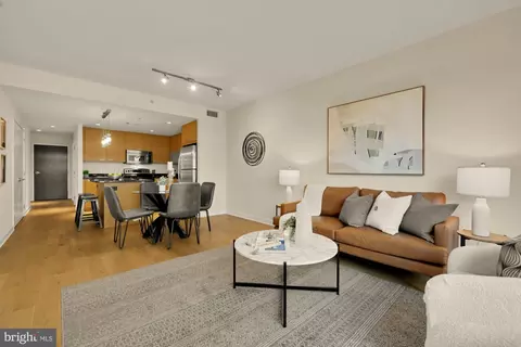 1010 Massachusetts Ave NW #207, Washington, DC 20001