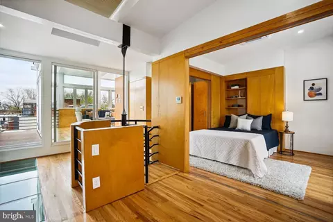 Bedroom - 1823 12 16th St NW, Washington, DC 20009 photo 1 of 7