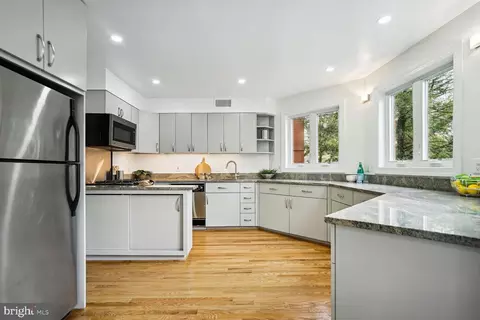Kitchen - 1823 12 16th St NW, Washington, DC 20009 photo 1 of 2