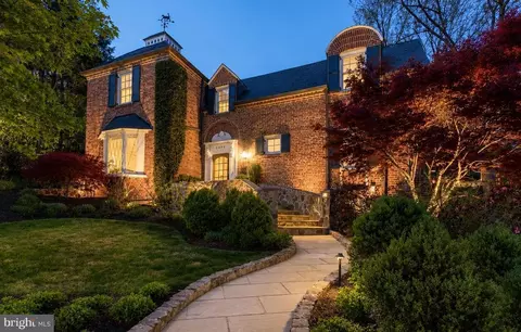 4845 Linnean Ave NW, Washington, DC 20008