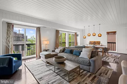 3251 Prospect St NW #301, Washington, DC 20007