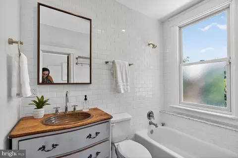 Bath - 1435 A St SE, Washington, DC 20003 photo 1 of 5
