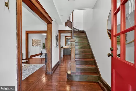 Entry Way - 1435 A St SE, Washington, DC 20003 photo 1 of 3