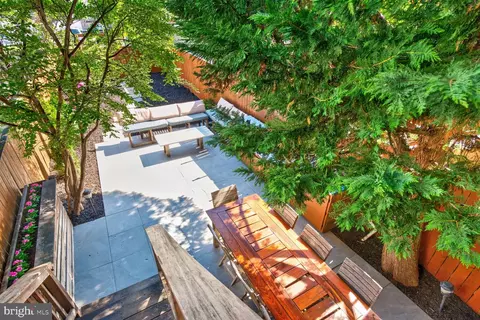 Exterior - 1435 A St SE, Washington, DC 20003 photo 4 of 10