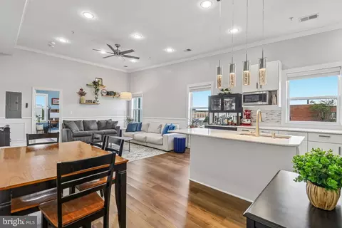 233 S Street St NE #5, Washington, DC 20002