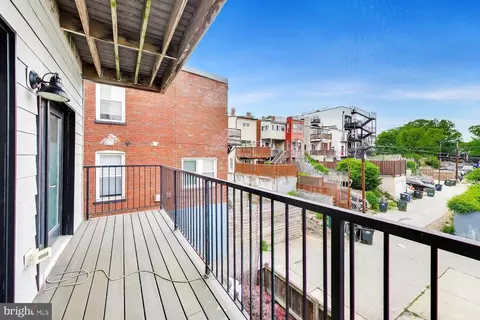 Exterior - 310 V St NE #1, Washington, DC 20002 photo 3 of 4