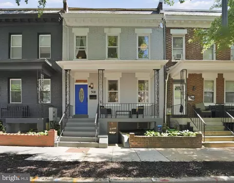 508 Kenyon St NW, Washington, DC 20010
