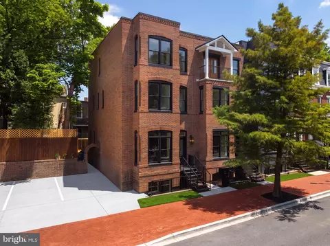 1241 4th St NW, Washington, DC 20001