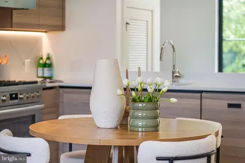 Dining - 2905 Newark St NW, Washington, DC 20008 photo 2 of 2