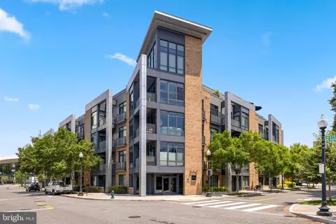 525 Water St SW #431, Washington, DC 20024