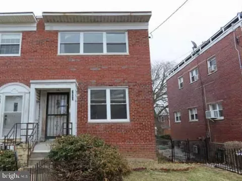 7539 9th St NW, Washington, DC 20012
