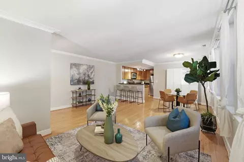 14 S Street St NE #201, Washington, DC 20002