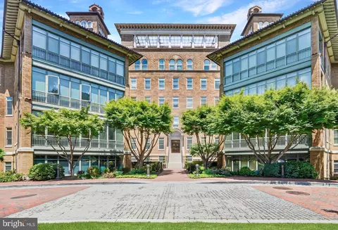 2425 L St NW #939, Washington, DC 20037