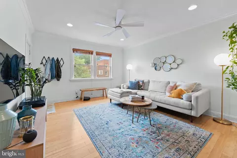 1219 Holbrook Ter NE #3, Washington, DC 20002