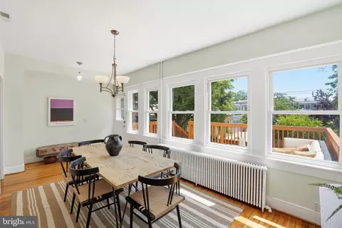 Dining - 1609 G St SE, Washington, DC 20003 photo 1 of 4