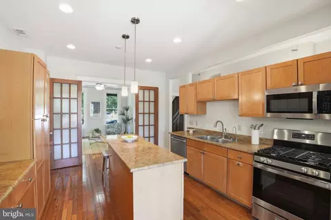 Kitchen - 1609 G St SE, Washington, DC 20003 photo 3 of 4