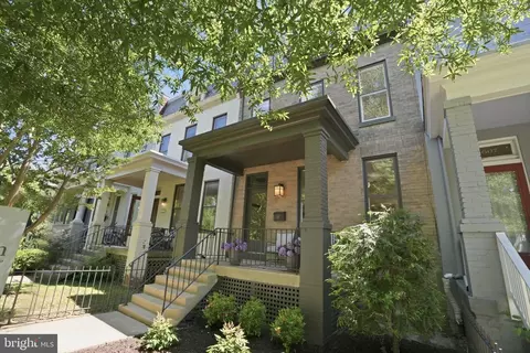 1609 G St SE, Washington, DC 20003