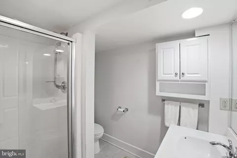 Bath - 1609 G St SE, Washington, DC 20003 photo 4 of 4