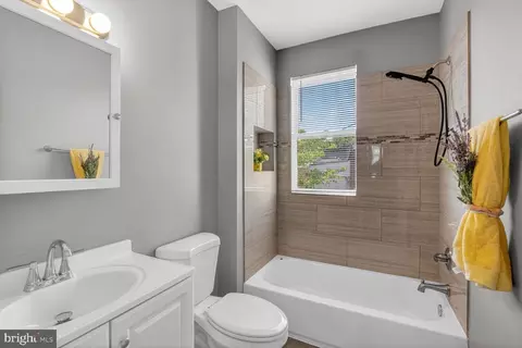 Bath - 903 K St NE, Washington, DC 20002 photo 1 of 1