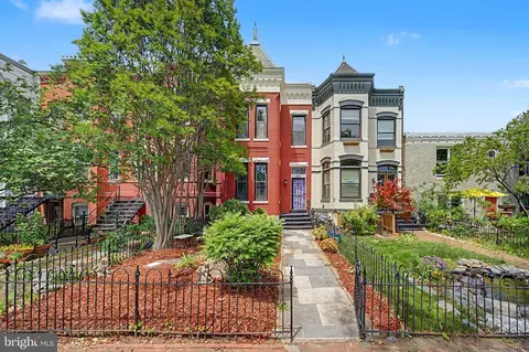 922 Maryland Ave NE, Washington, DC 20002