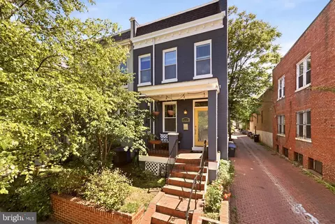 1425 C St NE, Washington, DC 20002