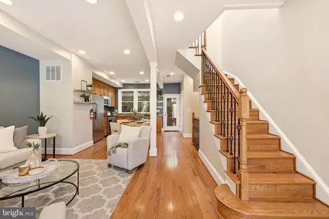 1425 C St NE, Washington, DC 20002 photo 12