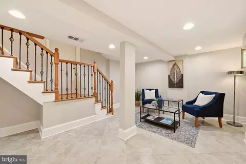 1425 C St NE, Washington, DC 20002 photo 24