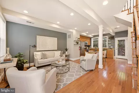 1425 C St NE, Washington, DC 20002 photo 3