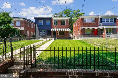 1621 Fort Dupont St SE, Washington, DC 20020