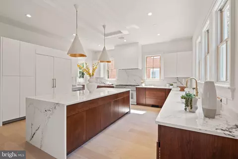5022 Cathedral Ave NW, Washington, DC 20016