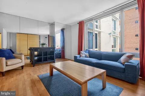 950 25th St NW #517N, Washington, DC 20037