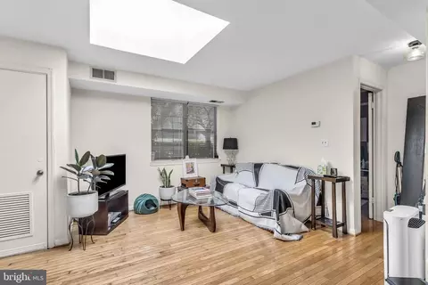 Living - 3040 Pineview Ct NE, Washington, DC 20018 photo 4 of 4