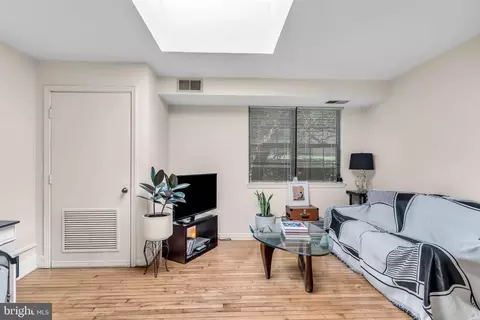 Living - 3040 Pineview Ct NE, Washington, DC 20018 photo 2 of 4