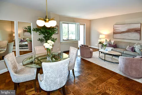 2801 New Mexico Ave NW #702, Washington, DC 20007