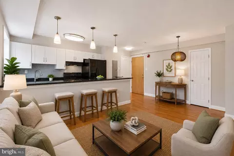 738 Longfellow St NW #217, Washington, DC 20011
