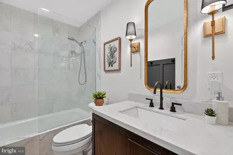Bath - 216 3rd St NE #28, Washington, DC 20002 photo 1 of 1