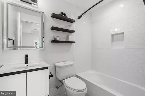 Bath - 1241 Oates St NE #2, Washington, DC 20002 photo 2 of 3