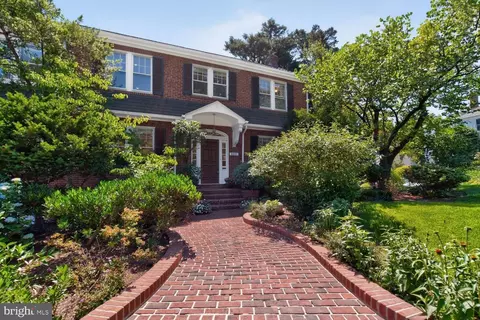 3201 Idaho Ave NW, Washington, DC 20016
