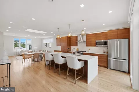 523 Montana Ave NE #525A, Washington, DC 20017