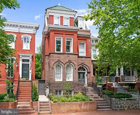 3127 N Street St NW, Washington, DC 20007