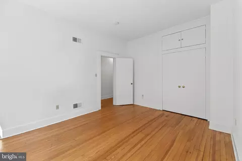 Bedroom - 916 E Capitol St NE, Washington, DC 20003 photo 8 of 10