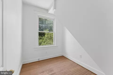 Other - 916 E Capitol St NE, Washington, DC 20003 photo 2 of 13