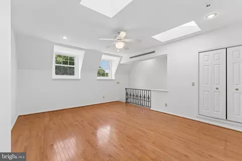 Other - 916 E Capitol St NE, Washington, DC 20003 photo 3 of 13
