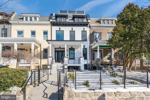 3009 13th St NW #2, Washington, DC 20009